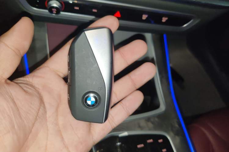 Used BMW X5 2023 xDrive 30Li Luxury M Sport Night Edition Package Vehicle Key