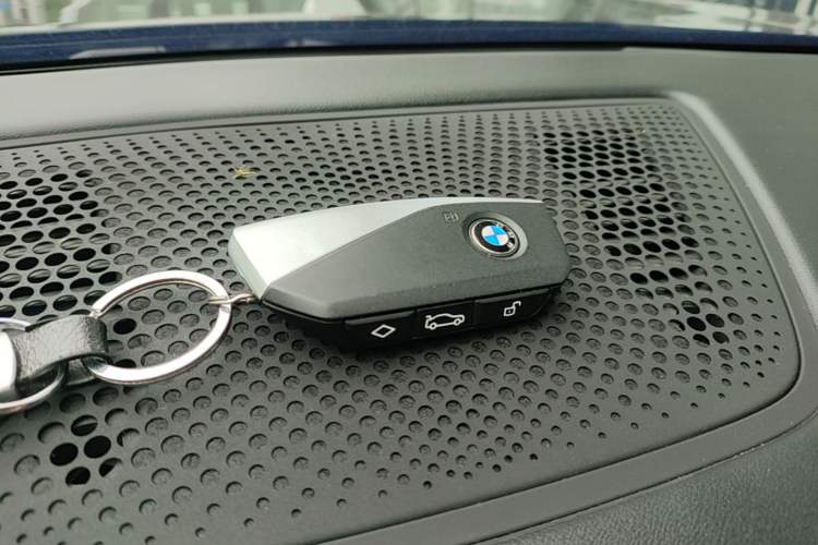Used BMW X5 2023 xDrive 30Li Luxury M Sport Night Edition Package Vehicle Key