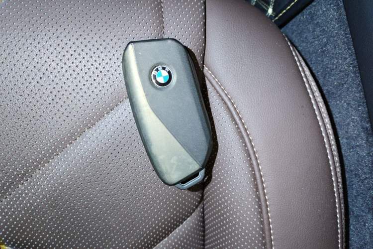 Used BMW X5 2023 xDrive 40Li M Sport Night Edition Package Vehicle Key