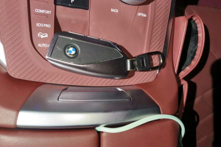 Used BMW X5 2023 xDrive 40Li M Sport Night Edition Package Vehicle Key