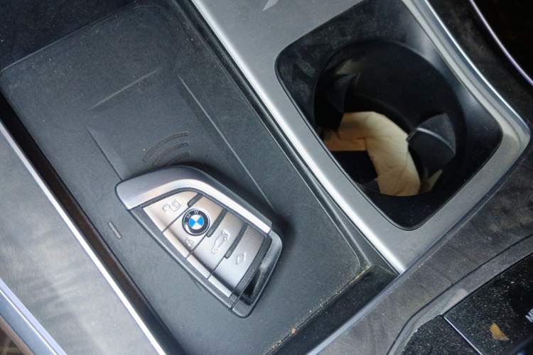 Used BMW X5 2023 xDrive 30Li M Sport Package Vehicle Key