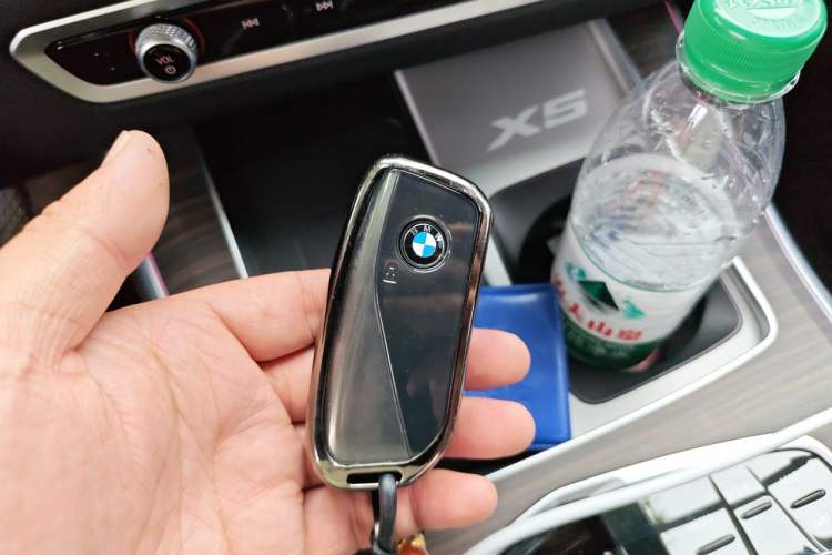 Used BMW X5 2023 xDrive 40Li M Sport Night Edition Package Vehicle Key