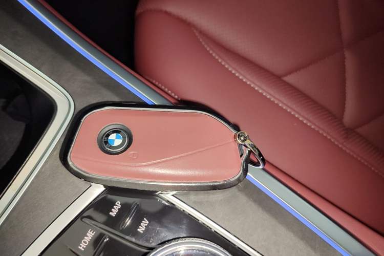 Used BMW X5 2023 xDrive 30Li Luxury M Sport Package Vehicle Key