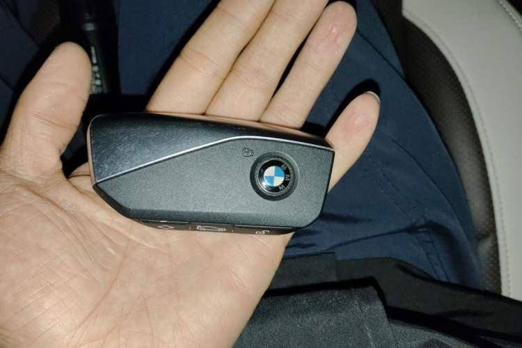 Used BMW X5 2023 xDrive 40Li M Sport Night Edition Package Vehicle Key