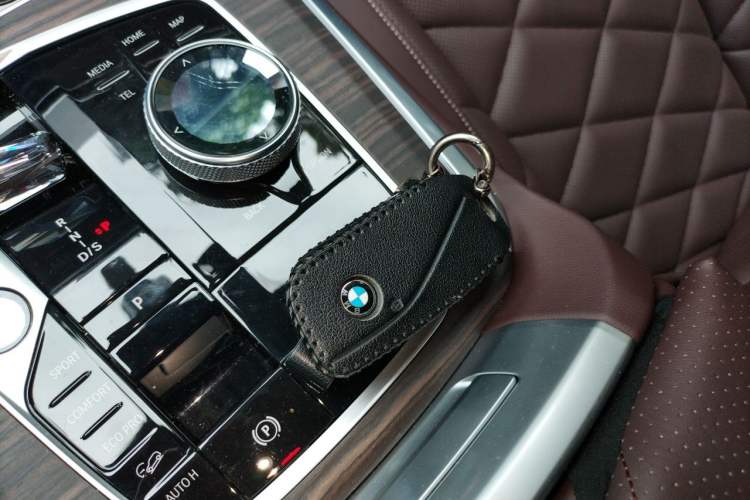 Used BMW X5 2023 xDrive 40Li M Sport Night Edition Package Vehicle Key