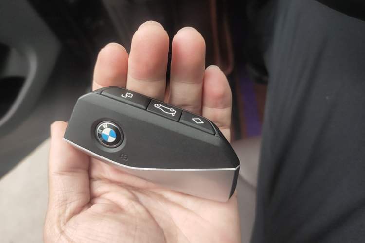 Used BMW X5 2023 xDrive 30Li Luxury M Sport Package Vehicle Key