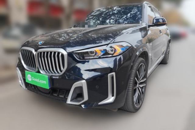 Used BMW X5 2023 xDrive 40Li M Sport Package