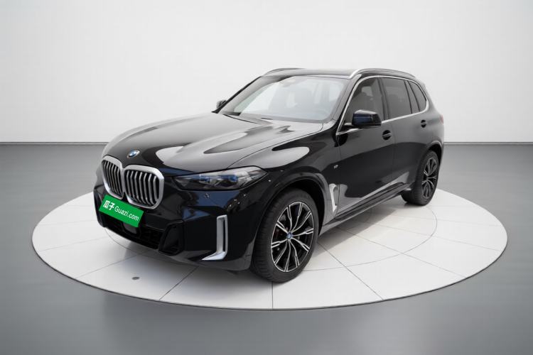 BMW X5 2023 xDrive 30Li M Sport Package