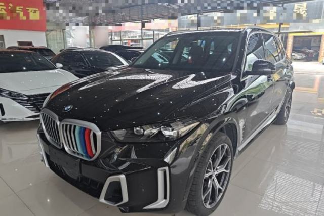 Used BMW X5 2023 xDrive 30Li Luxury M Sport Package