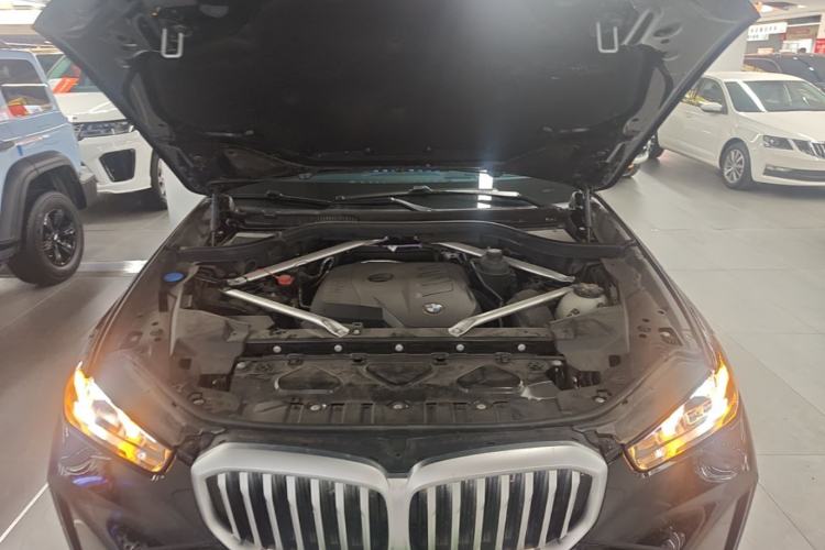 Used BMW X5 2023 xDrive 30Li Luxury M Sport Night Edition Package Engine Bay