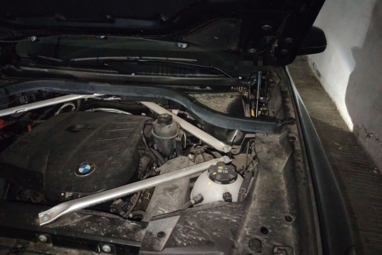 Used BMW X5 2023 xDrive 30Li Luxury M Sport Night Edition Package Engine Bay Left