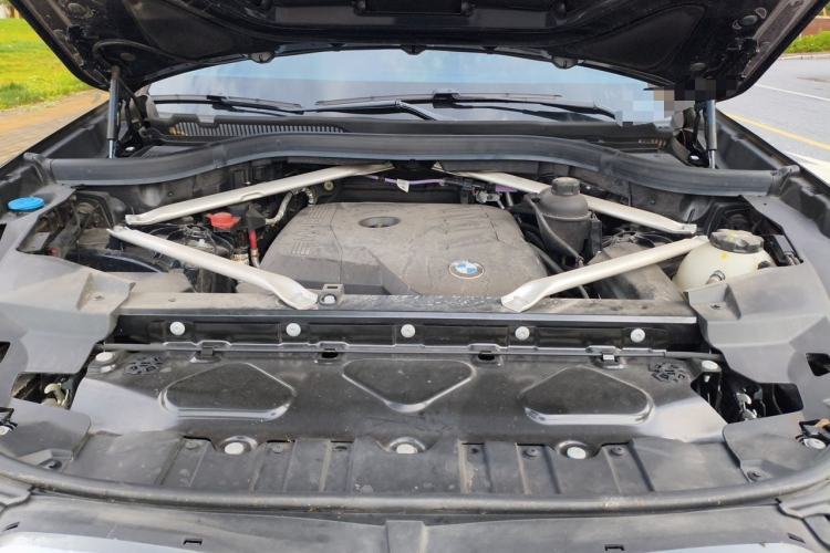 Used BMW X5 2023 xDrive 30Li Luxury M Sport Night Edition Package Engine Bay