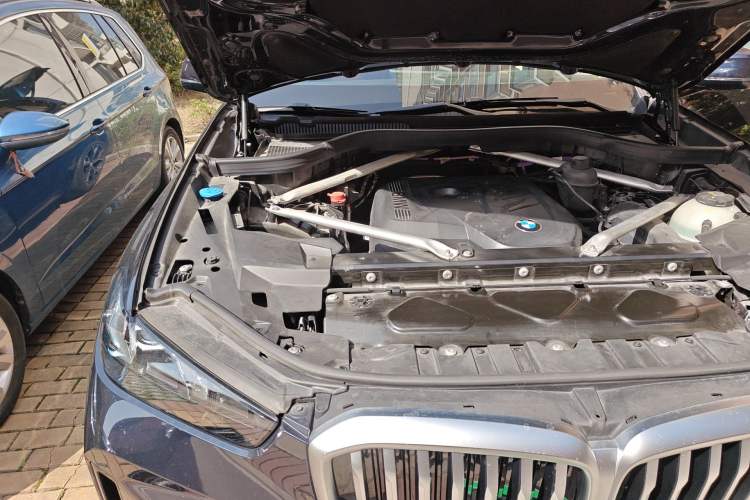 Used BMW X5 2023 xDrive 30Li Luxury M Sport Night Edition Package Engine Bay Right