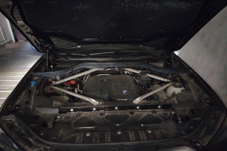 Used BMW X5 2023 xDrive 30Li Luxury M Sport Night Edition Package Engine Bay