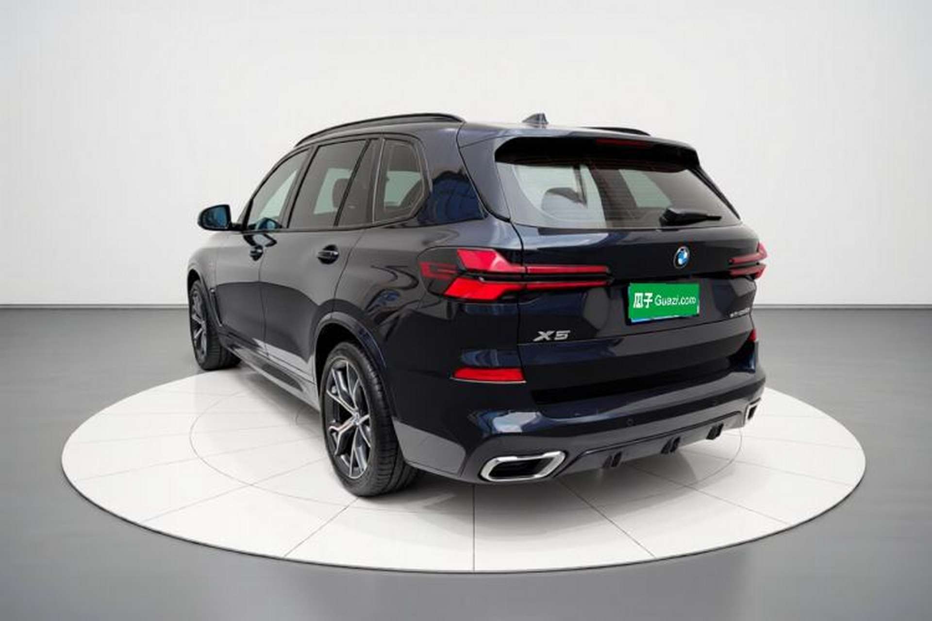 Used BMW X5 2023 xDrive 30Li Luxury M Sport Night Edition Package Exterior 2