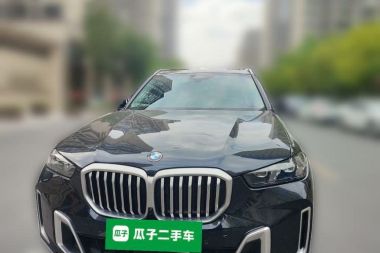 Used BMW X5 2023 xDrive 30Li Luxury M Sport Package Front