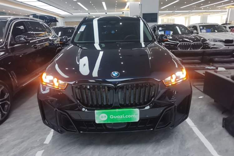 Used BMW X5 2023 xDrive 30Li Luxury M Sport Night Edition Package Front