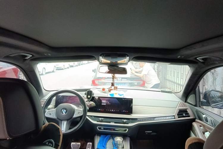 Used BMW X5 2023 xDrive 40Li M Sport Night Edition Package Headliner