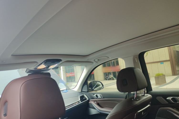 Used BMW X5 2023 xDrive 30Li Luxury M Sport Package Headliner