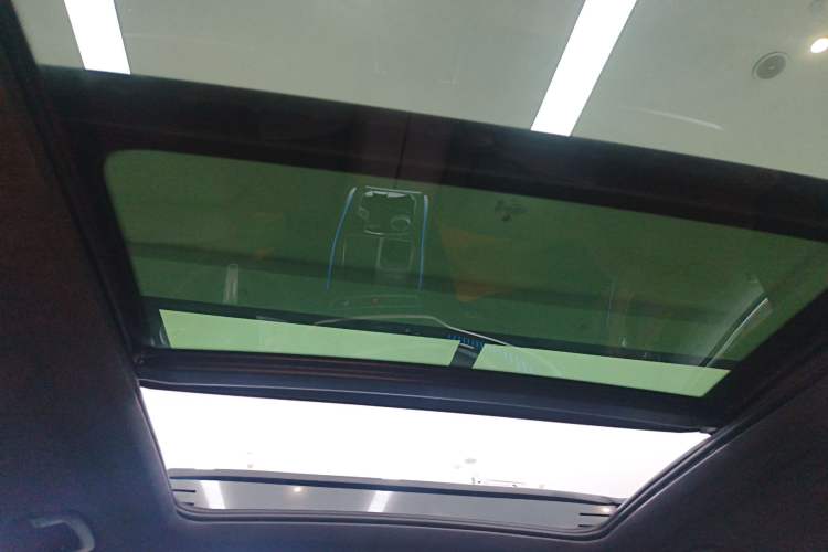 Used BMW X5 2023 xDrive 40Li M Sport Night Edition Package Headliner