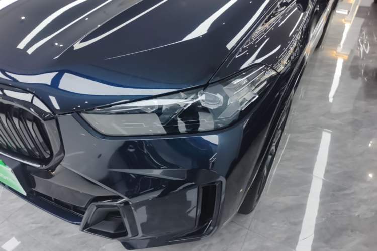 Used BMW X5 2023 xDrive 30Li Luxury M Sport Night Edition Package Left Front Headlight