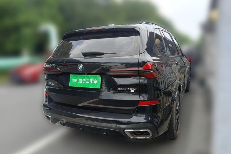 Used BMW X5 2023 xDrive 40Li M Sport Night Edition Package Rear Right 45 Deg