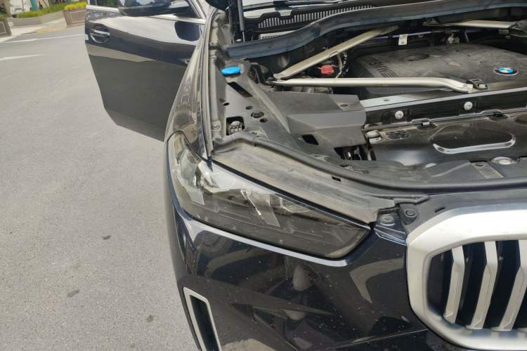 Used BMW X5 2023 xDrive 30Li Luxury M Sport Package Right Front Headlight