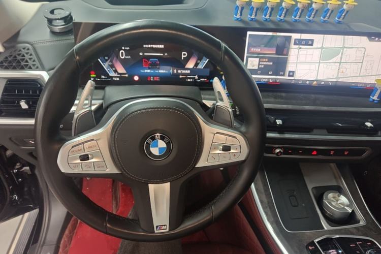 Used BMW X5 2023 xDrive 30Li Luxury M Sport Night Edition Package Steering Wheel