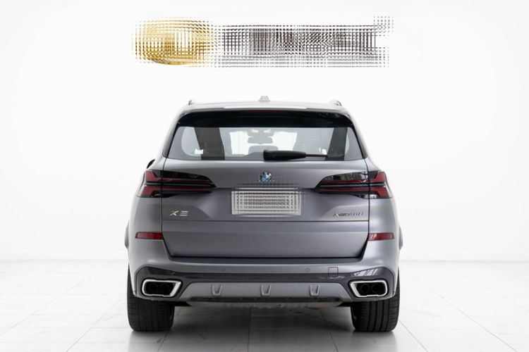Used BMW X5 2023 xDrive 40Li M Sport Night Edition Package Exterior 8