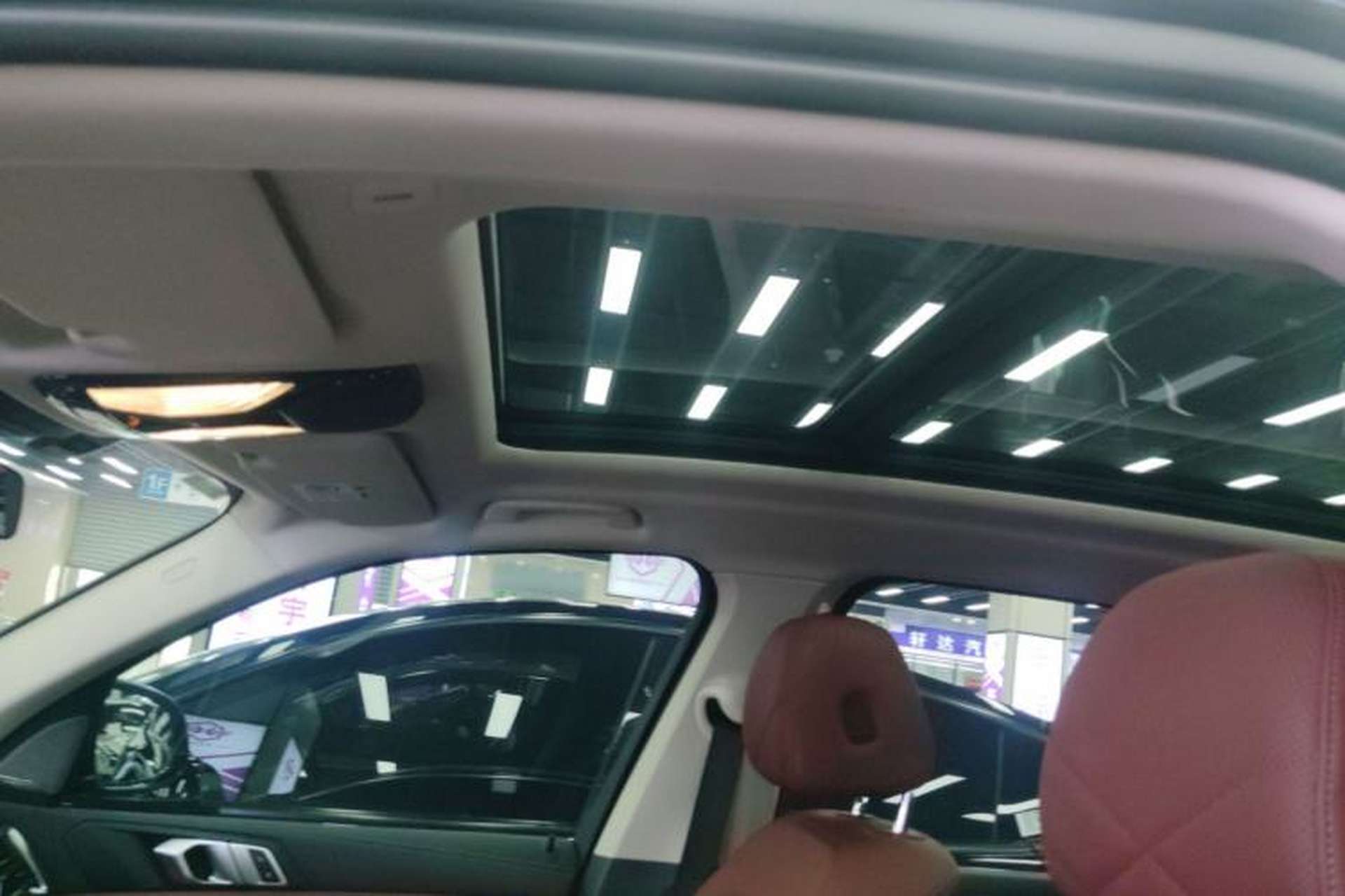 Used BMW X5 2023 xDrive 30Li Luxury M Sport Package Headliner