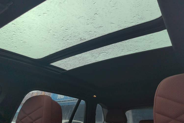 Used BMW X5 2023 xDrive 40Li M Sport Package Interior 7