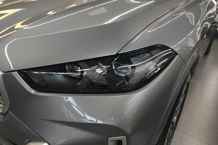 Used BMW X5 2023 xDrive 30Li M Sport Package Left Front Headlight