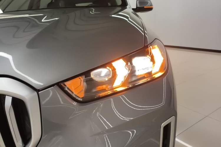 Used BMW X5 2023 xDrive 30Li Luxury M Sport Package Left Front Headlight
