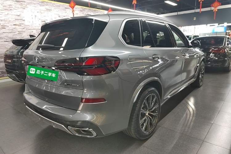 Used BMW X5 2023 xDrive 30Li M Sport Package Rear Right 45 Deg