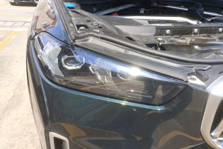 Used BMW X5 2023 xDrive 30Li M Sport Package Right Front Headlight