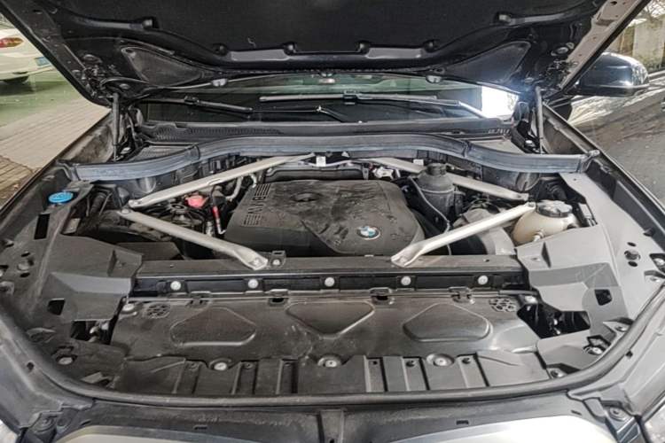 Used BMW X5 2023 xDrive 30Li Luxury M Sport Night Edition Package Engine Bay