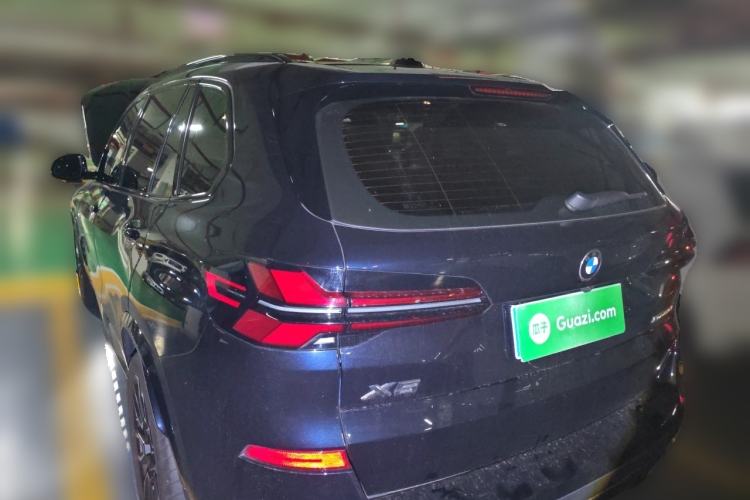 Used BMW X5 2023 xDrive 40Li M Sport Night Edition Package Rear Left 45 Deg