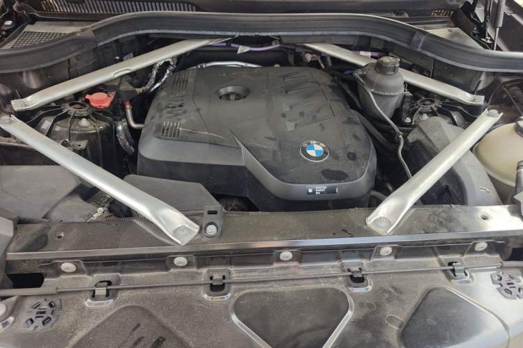 Used BMW X5 2023 xDrive 30Li Luxury M Sport Night Edition Package Engine Bay