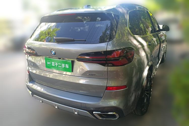 Used BMW X5 2023 xDrive 30Li M Sport Package Rear Right 45 Deg