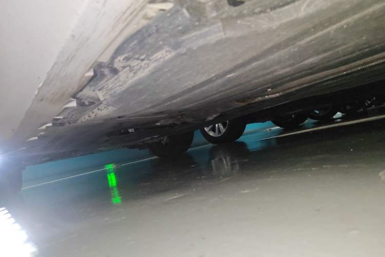 Used BMW X5 2023 xDrive 30Li Luxury M Sport Package Chassis Rear Left