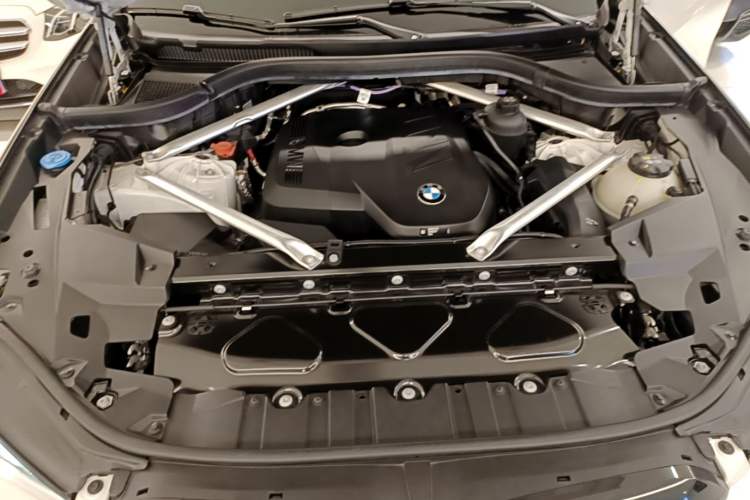 Used BMW X5 2023 xDrive 30Li Luxury M Sport Night Edition Package Engine Bay