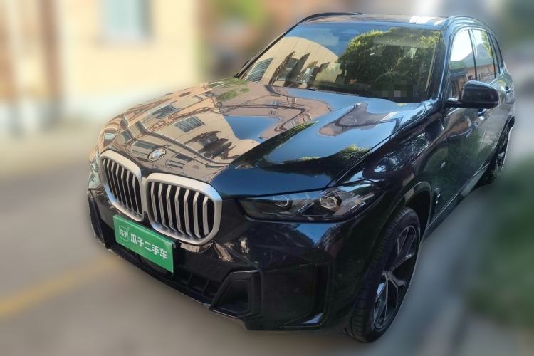 BMW X5 2025 Model, xDrive 30Li Prestige M Sport Night Package