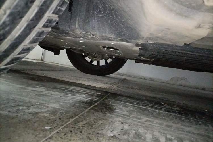 Used BMW X5 2025 Model, xDrive 40Li M Sport Night Package Chassis Front Left