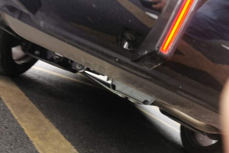 Used BMW X5 2025 Model, xDrive 30Li Prestige M Sport Night Package Chassis Rear Left