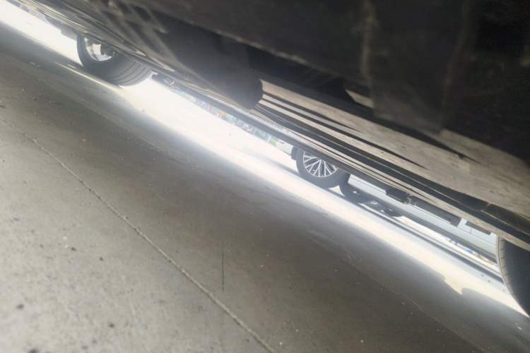 Used BMW X5 2025 Model, xDrive 30Li Prestige M Sport Night Package Chassis Rear Left