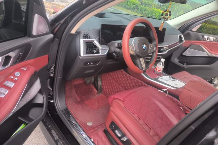 Used BMW X5 2025 Model, xDrive 30Li Prestige M Sport Night Package Driver Seat