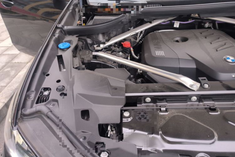 Used BMW X5 2025 Model, xDrive 30Li Prestige M Sport Night Package Engine Bay Right