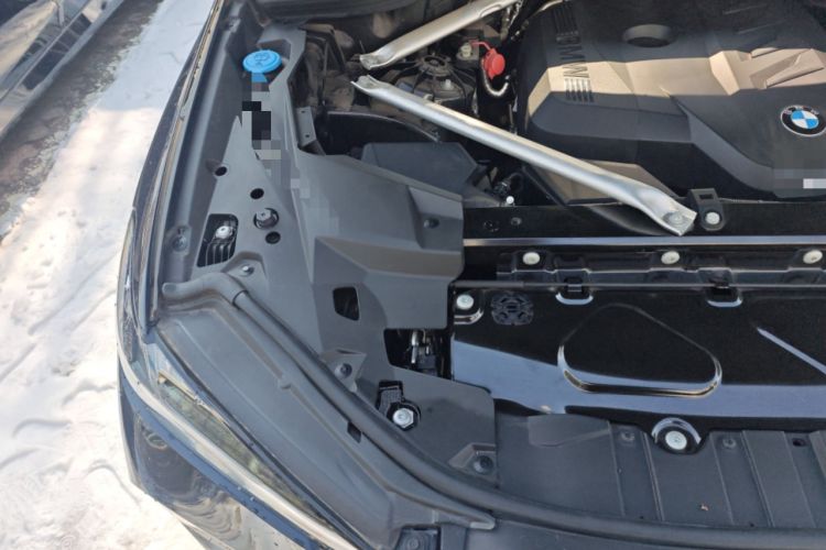 Used BMW X5 2025 Model, xDrive 30Li Prestige M Sport Night Package Engine Bay Right