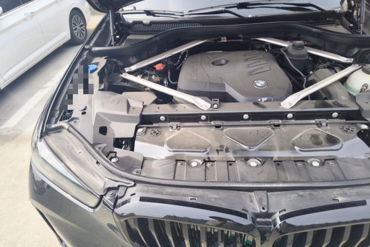 Used BMW X5 2025 Model, xDrive 30Li Prestige M Sport Night Package Engine Bay Right