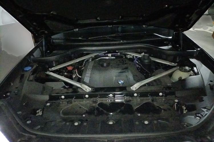 Used BMW X5 2025 Model, xDrive 40Li M Sport Night Package Engine Bay